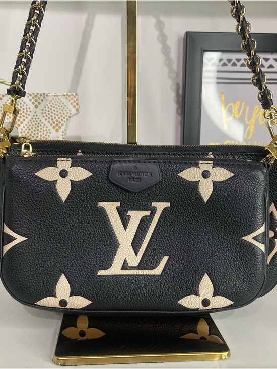 Louis Vuitton Handbags - Louis Vuitton Black & Cream Large Monogram Chain Pochette
